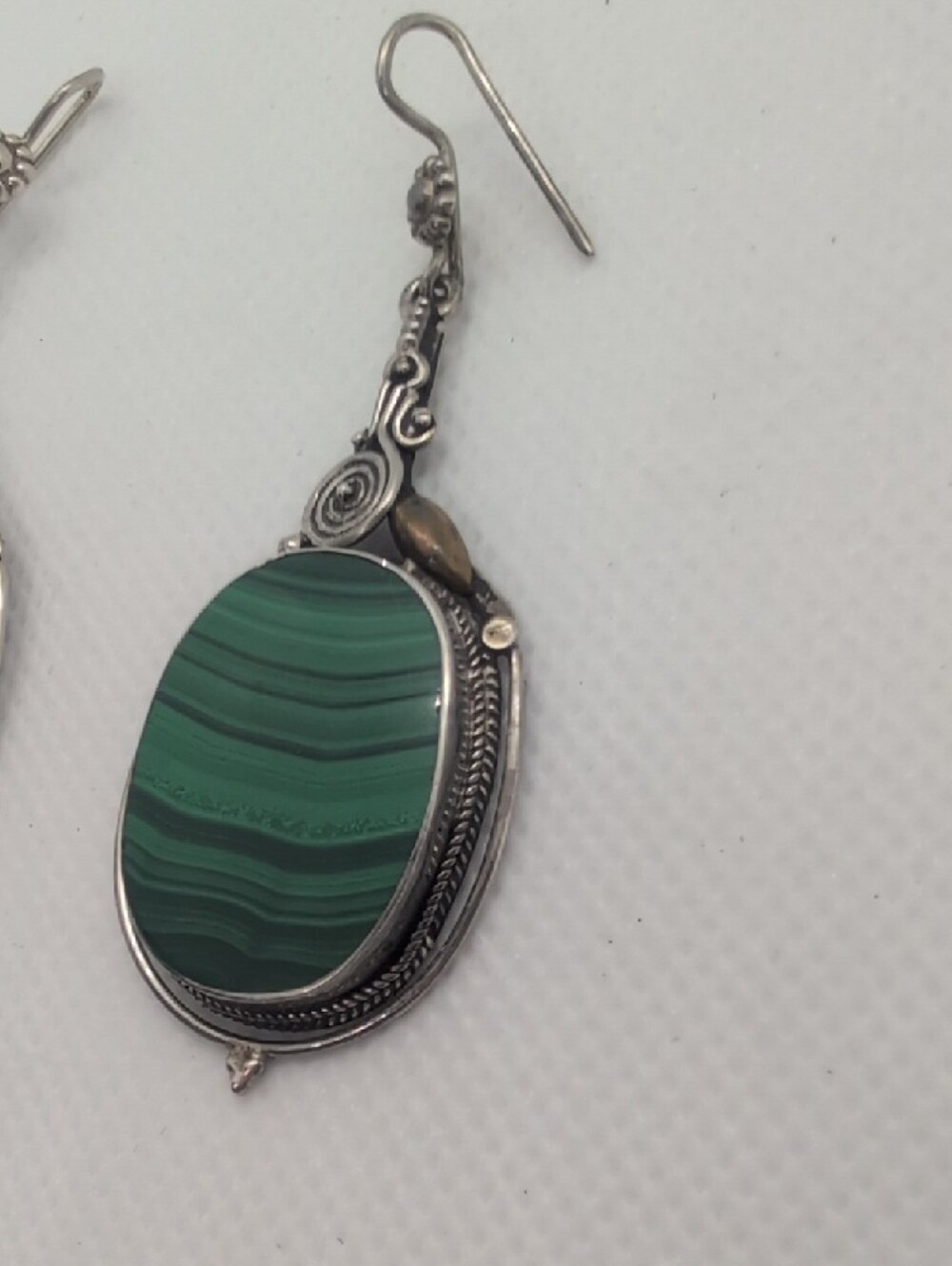 925 Green Malachite Drop Detailed Earrings - Silver - Picture 2 of 7
